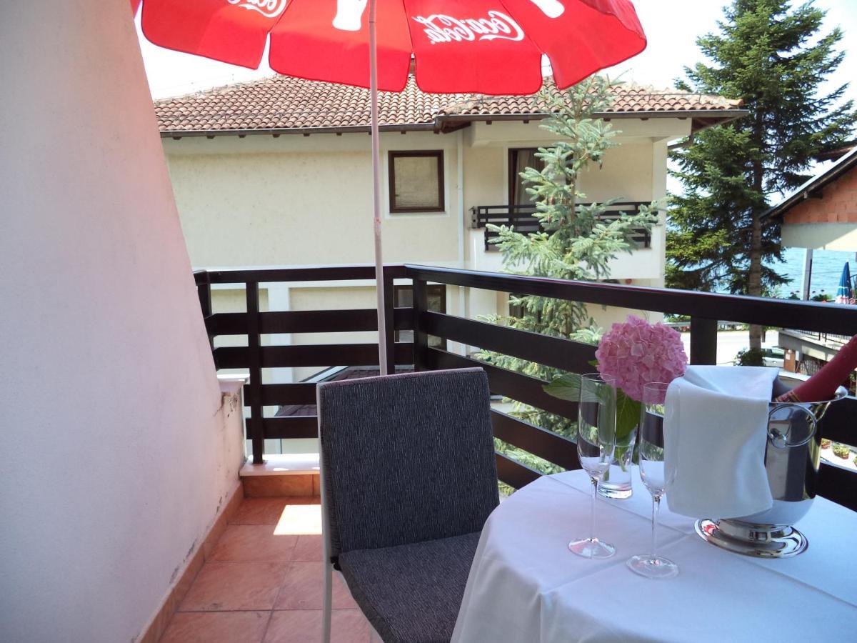 Hotel Dva Bisera Lagadin Habitación foto